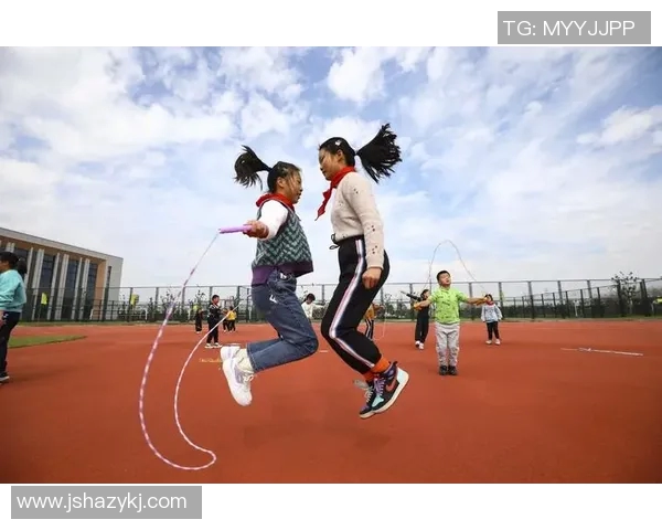 体育强国建设:推动全民健身与竞技体育双轮驱动实现健康中国梦