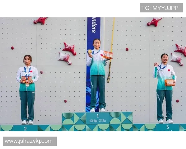 成都攀岩队心理素质创新高攀岩心理排名引发广泛关注与讨论